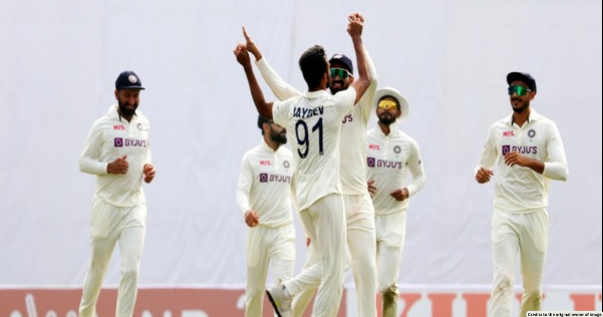 BAN vs IND, 2nd Test: Ashwin, Unadkat bag two-wickets; Mominul's fifty takes Bangladesh to 184/5 (Tea, Day 1)